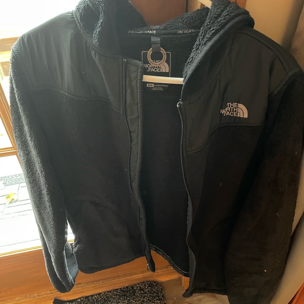 North face women’s medium black jacket with hood